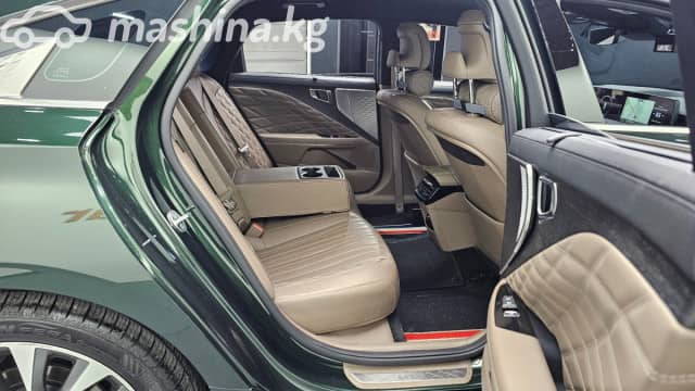 Kia K8 2.5 AT