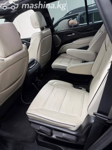 Cadillac Escalade V 6.2 AT 4WD