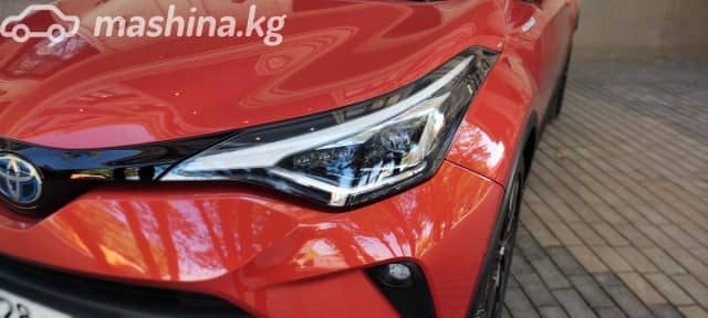 Toyota C-HR I Рестайлинг 2.0hyb CVT