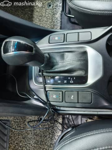 Hyundai Santa Fe III Рестайлинг 2.0d AT 4WD