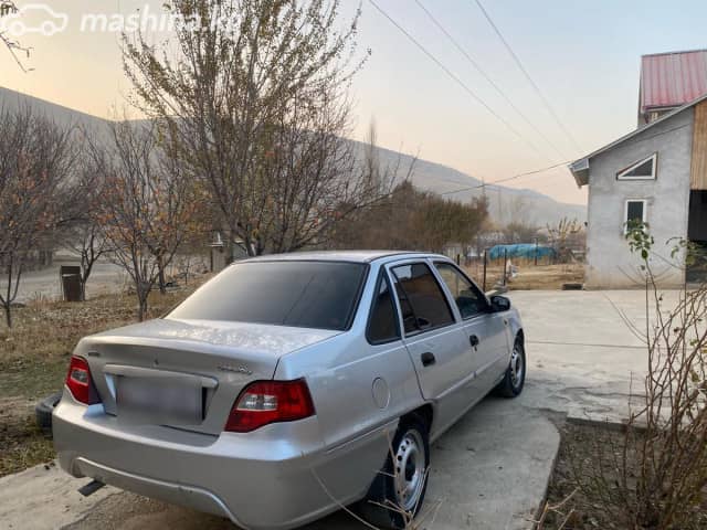 Daewoo Nexia I Рестайлинг 1.5 MT