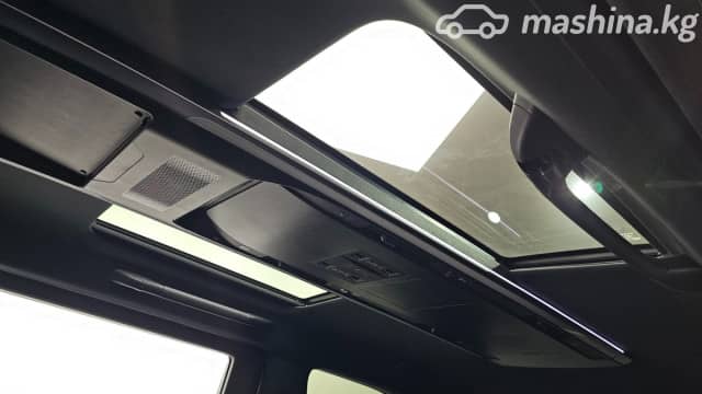 Toyota Alphard IV 2.5hyb CVT 4WD