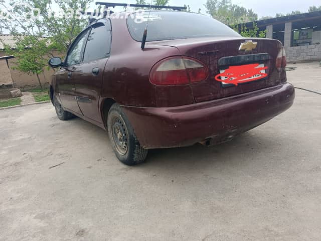 Daewoo Lanos (Sens) 1.5 MT