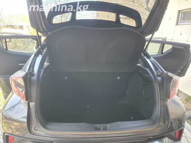 Toyota C-HR I 1.8hyb CVT