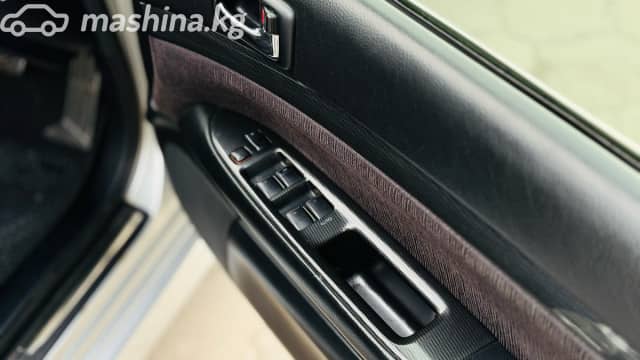 Toyota Mark II IX (X110) 2.0 AT