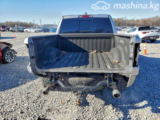 RAM 1500 V Quad Cab 5.7 AT 4WD