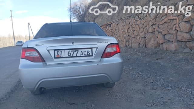 Daewoo Nexia I Рестайлинг 1.5 MT