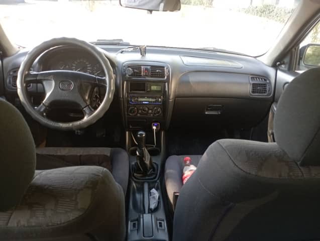 Mazda 626 V (GF) 1.8 MT