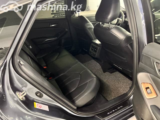 Toyota Avalon V 2.5hyb CVT
