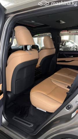 Lexus LX IV 600 3.5 AT 4WD
