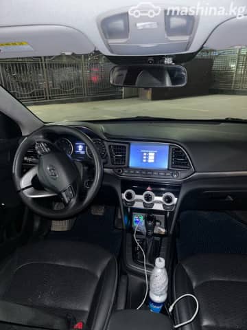 Hyundai Avante VI Рестайлинг 1.6 AT