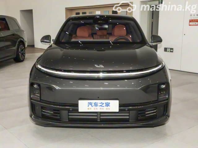 LiXiang L7 Рестайлинг 1.5hyb AT 4WD