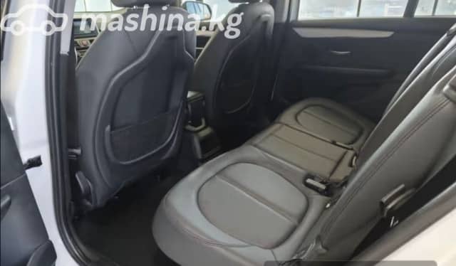 BMW 2 серии Active Tourer F45 Рестайлинг 218d 2.0d AT