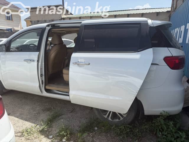 Kia Carnival III 2.2d AT