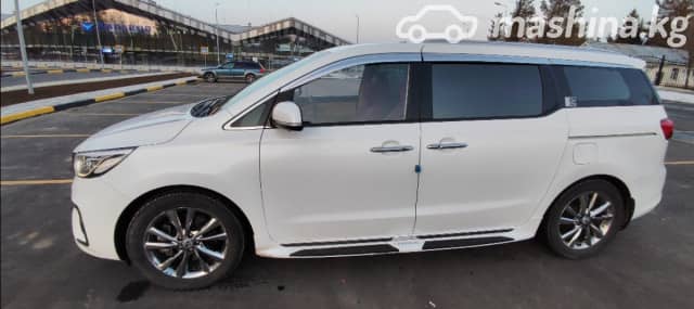 Kia Carnival III 2.2d AT