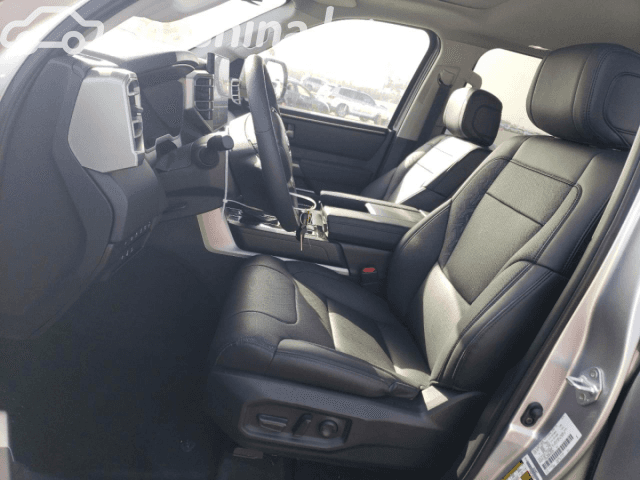 Toyota Sequoia III 3.5hyb AT 4WD