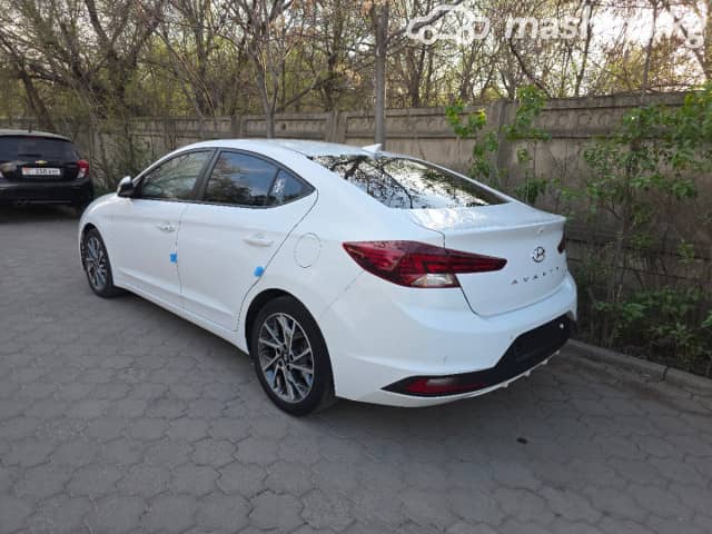 Hyundai Avante VI Рестайлинг 1.6 CVT