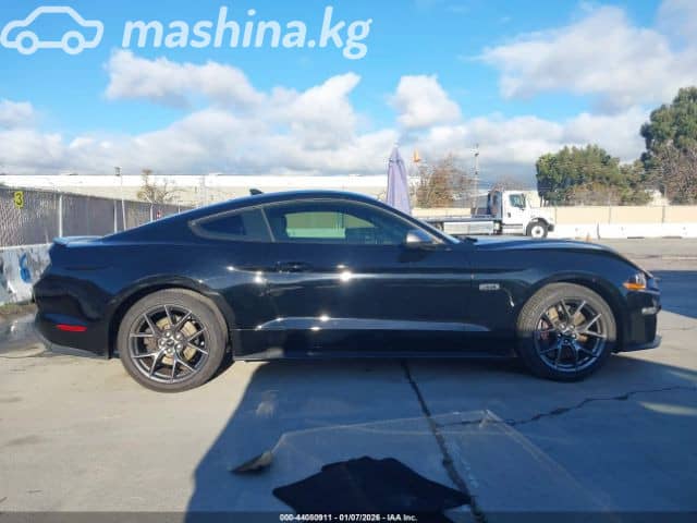 Ford Mustang VI Рестайлинг 2.3 MT