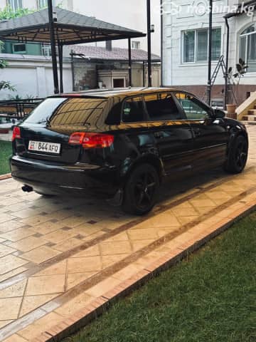 Audi A3 II (8P) Рестайлинг 1 2.0 AT