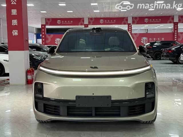 LiXiang L9 Рестайлинг 1.5hyb AT 4WD
