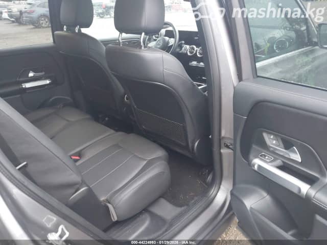Mercedes-Benz GLB I (X247) 250 2.0 AMT 4WD