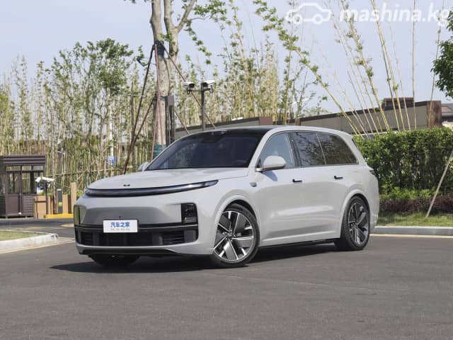 LiXiang L9 Рестайлинг 1.5hyb AT 4WD
