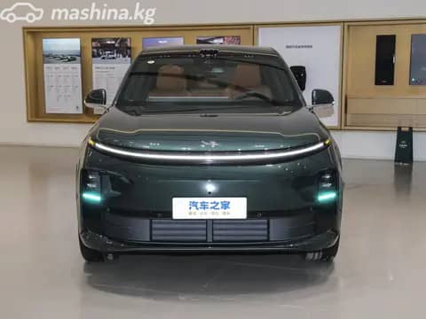 LiXiang L6 1.5hyb AT 4WD
