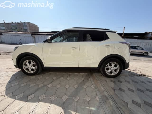 SsangYong Tivoli I Рестайлинг 1.5 AT