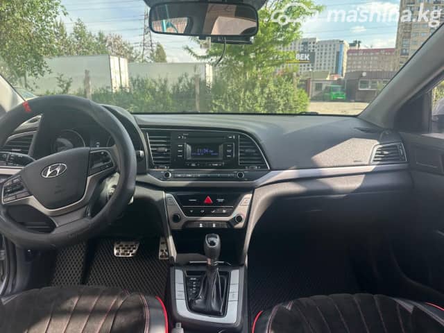 Hyundai Avante VI 1.6d AMT