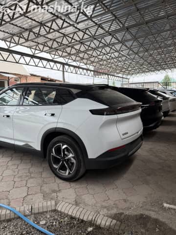 DongFeng Aeolus E70 43.2 kWh Electro AT
