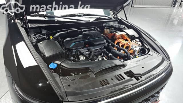 Hyundai Grandeur VII 1.6hyb AT