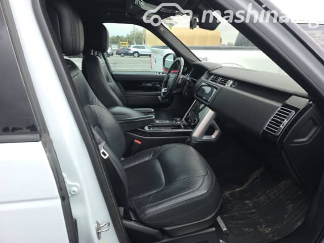 Land Rover Range Rover IV Рестайлинг 3.0 AT 4WD