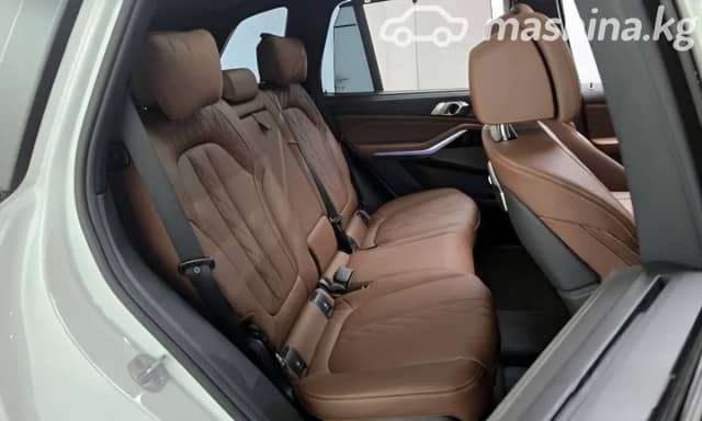 BMW X5 IV (G05/G18) Рестайлинг 40i 3.0 AT 4WD