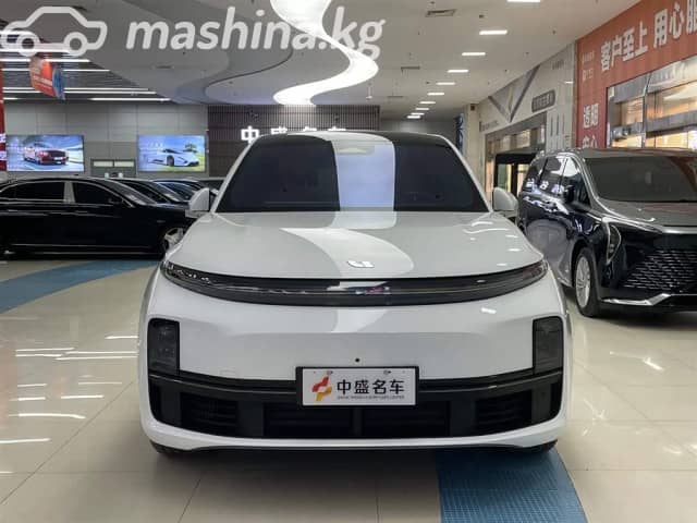 LiXiang L7 Pro 1.5hyb AT 4WD
