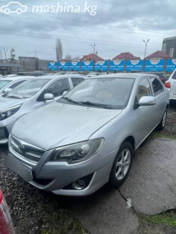 Toyota Corolla XI (E160, E170, E180) Рестайлинг 1 1.6 MT