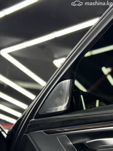 BMW 7 серии VI (G11/G12) 750i xDrive 4.4 AT 4WD