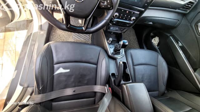 SsangYong Tivoli I Рестайлинг 1.5 AT