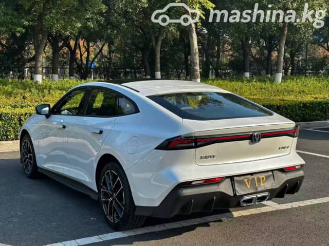Changan UNI-V 1.5hyb AT