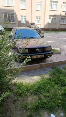 Volkswagen Vento 1.8 MT