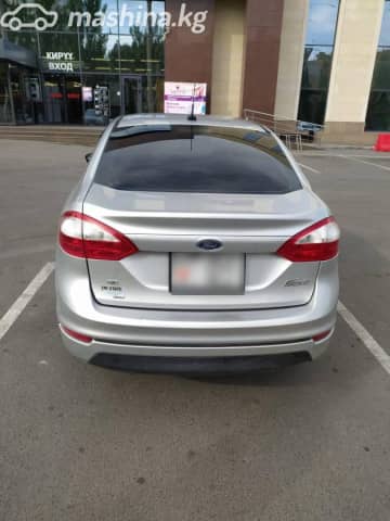 Ford Fiesta Mk6 Рестайлинг 1.6 AMT