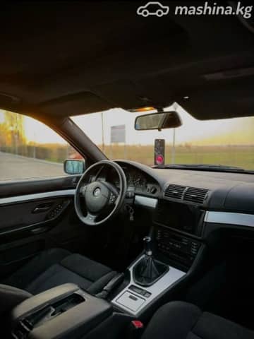 BMW 5 серии IV (E39) Рестайлинг 525i 2.5 MT