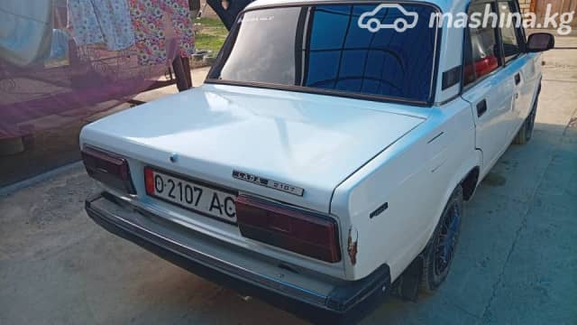 ВАЗ (Lada) 2107 2107 1.5 MT