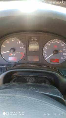 Audi A8 I (D2) Рестайлинг 4.2 AT 4WD