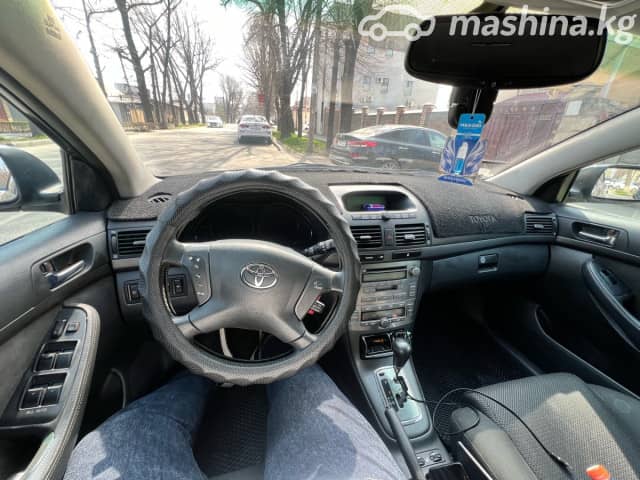Toyota Avensis II 2.0 AT