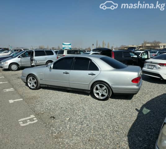Mercedes-Benz E-Класс II (W210, S210) 240 2.4 MT