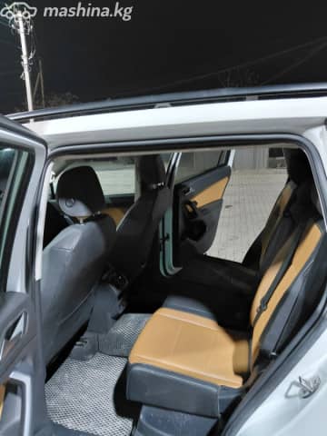 Volkswagen Tiguan II Allspace 2.0 AT 4WD