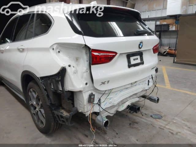 BMW X1 II (F48) Рестайлинг 28i xDrive 2.0 AT 4WD