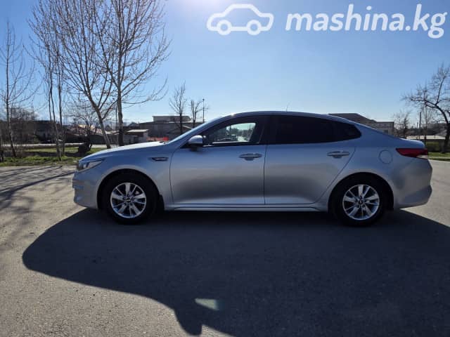 Kia K5 II 2.0 AT