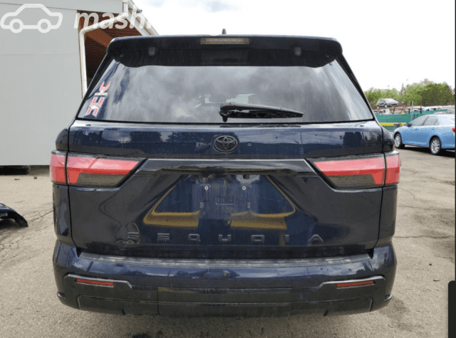 Toyota Sequoia III 3.5hyb AT 4WD