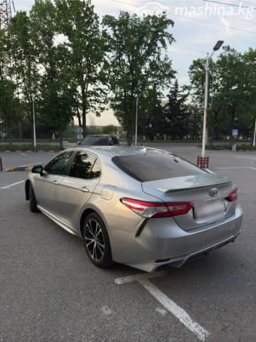 Toyota Camry VIII (XV70) 2.5 AT